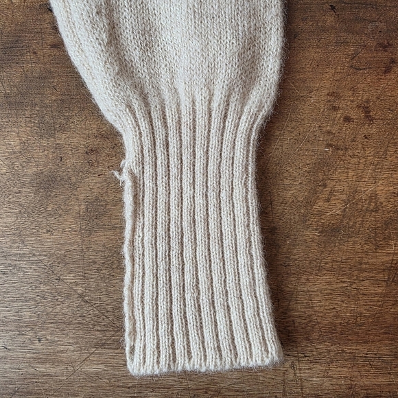 Vintage Wolsey Made in Scotland Pure New Wool Sweater – Size UK14 - Natural - Picture 3 of 6